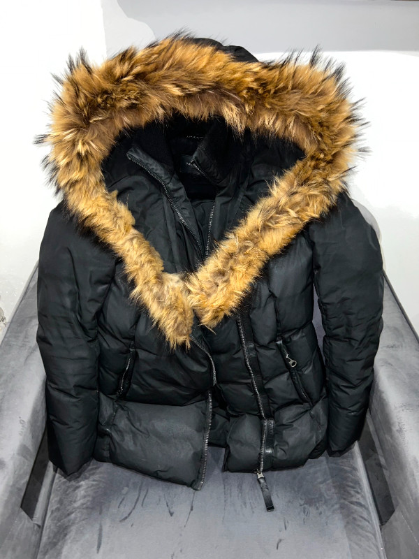 AUTHENTIC MACKAGE JACKET in Women's - Tops & Outerwear in City of Toronto - Image 4