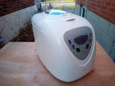 Sunbeam Automatic Bread Maker, View more