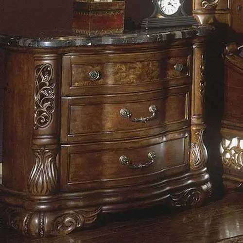 REDUCED Micheal Amini King Bedroom Suite in Beds & Mattresses in Campbell River - Image 3
