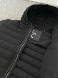 Moose Knuckle Down Puffer Jacket (Men Small)