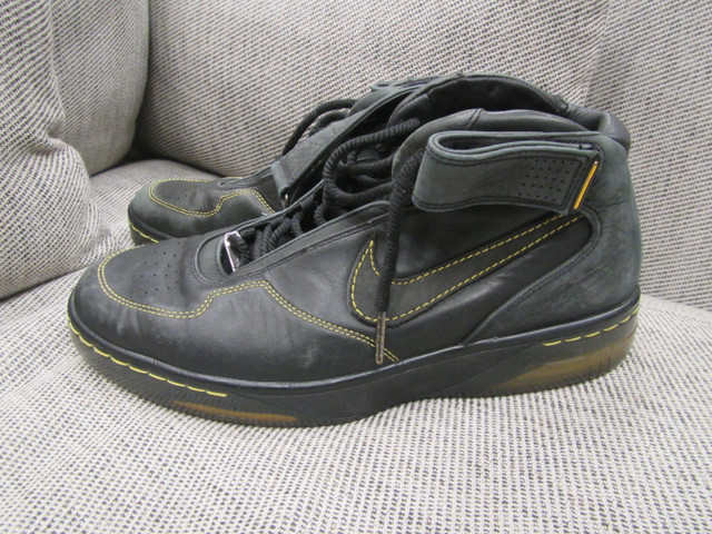 Nike Air Force 25 Basketball Shoes Black Size 11 in Men's Shoes in City of Toronto