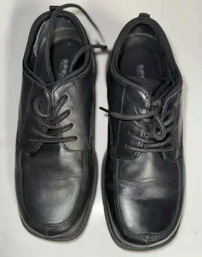  Sperry top siders, boys 1M.  new, View more