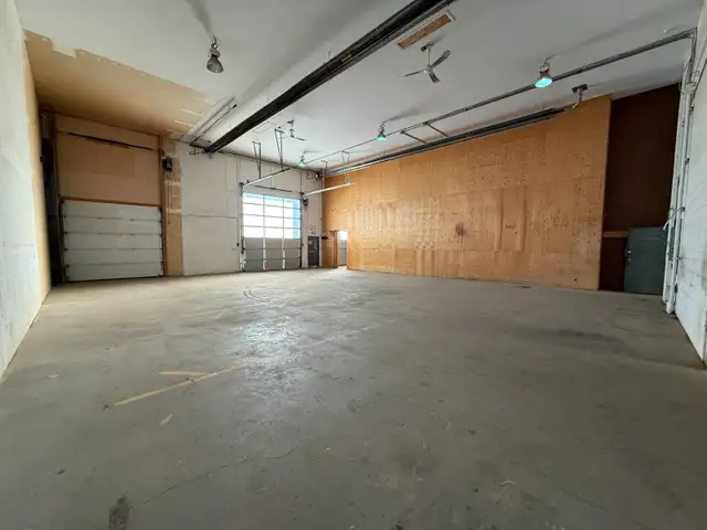 All Inclusive Rent - Triple bay space in Red Deer