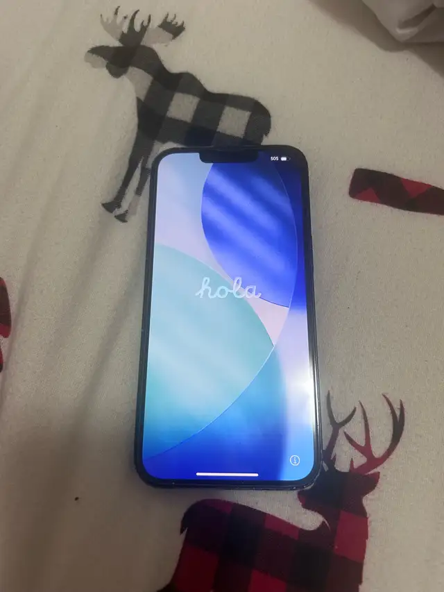 iPhone 13 128gb in Cell Phones in Cambridge - Image 2