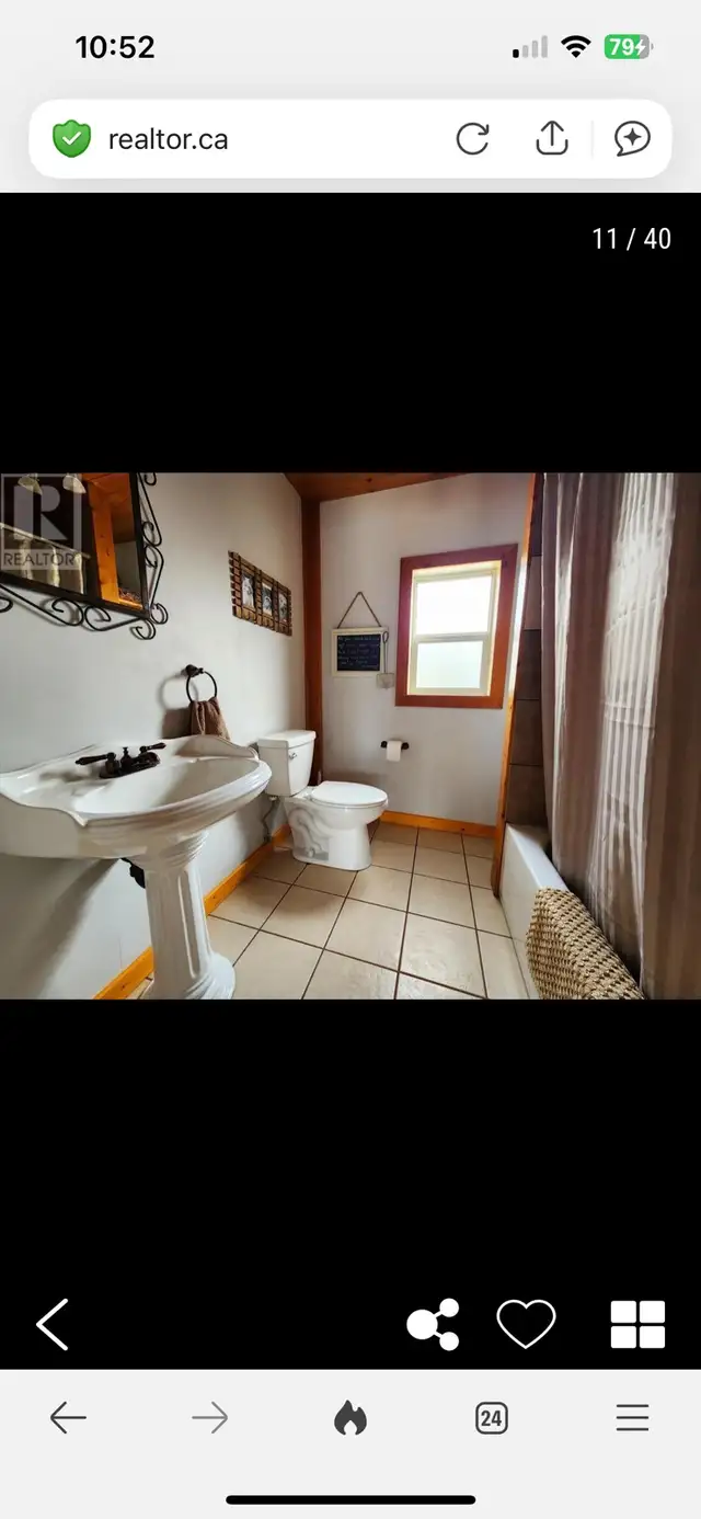 OFF-GRID LAKEFRONT ESTATE – 138 ACRES – NORTHERN BC in Houses for Sale in Burns Lake - Image 10