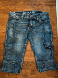 jeans court bauhaus grandeur 28