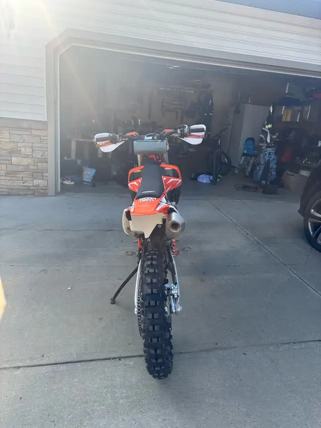 2018 KTM 350 SXF in Dirt Bikes & Motocross in Edmonton - Image 6