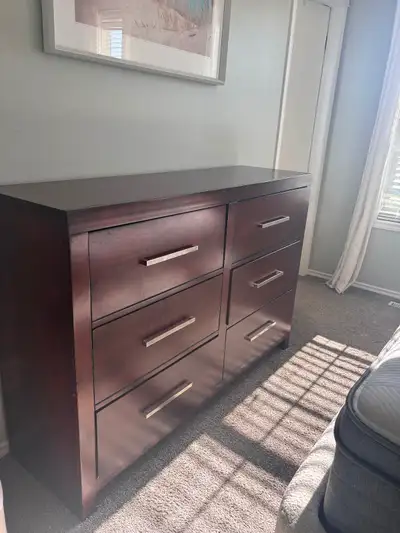 Dresser in great condition $75, View more