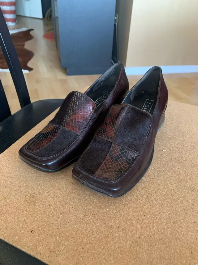 women’s shoes  in Women's - Shoes in City of Toronto - Image 3