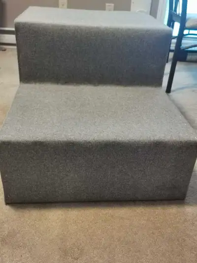 Elevate your furry friend's comfort with this handy, used two-step pet stair! Perfect for smaller do...
