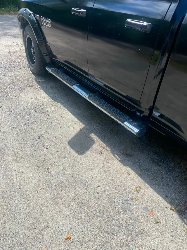 DODGE RAM 1500570156179071979528