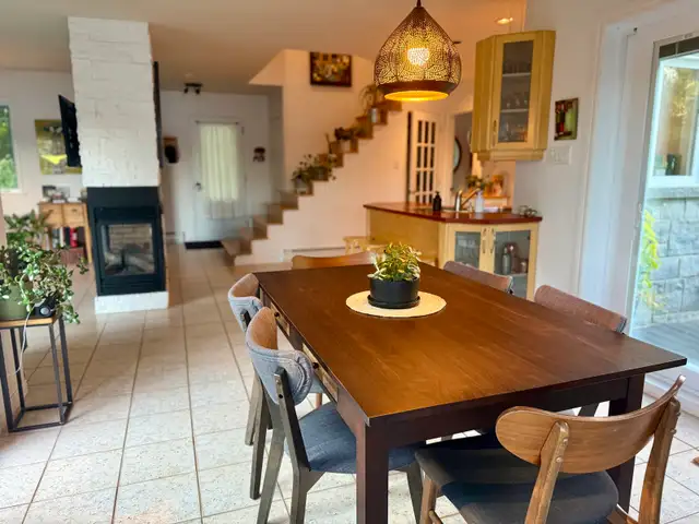 Maison chalet à louer sur le bord d’un lac in Long Term Rentals in Shawinigan - Image 8