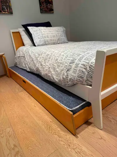 OEUF Sparrow Twin Bed Colour: White/Birch Materials: Solid birch and Baltic birch plywood. All finis...