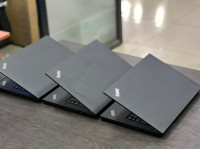Lenovo ThinkPad T480 14" FHD i5-8350U 8GB 256GB SSD tactile Win1
