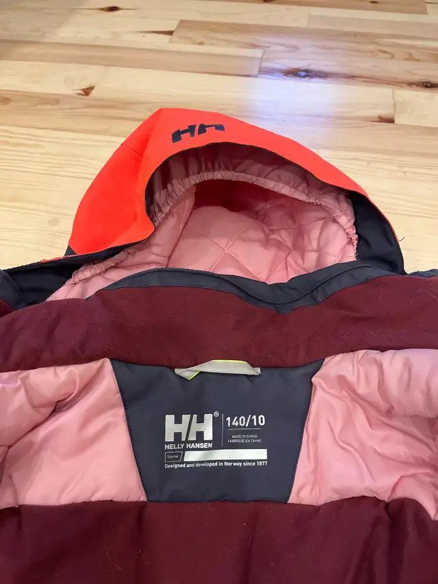 Manteau de ski Helly Hansen ski jacket in Kids & Youth in City of Montréal - Image 4