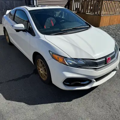 2015 Honda Civic EX 2-door coupe. • 200,xxx km (motor replaced within the last year) • Automatic • P...
