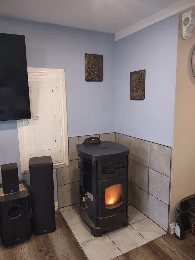 Maison a vendre in Houses for Sale in Thetford Mines - Image 11