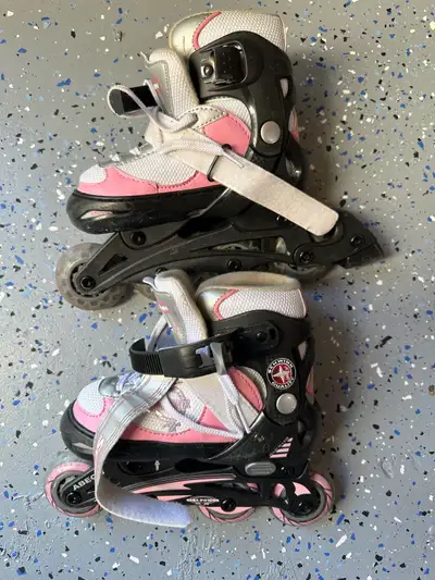 Girls  Schwinn Rollerblades Size Junior 10-13, View more