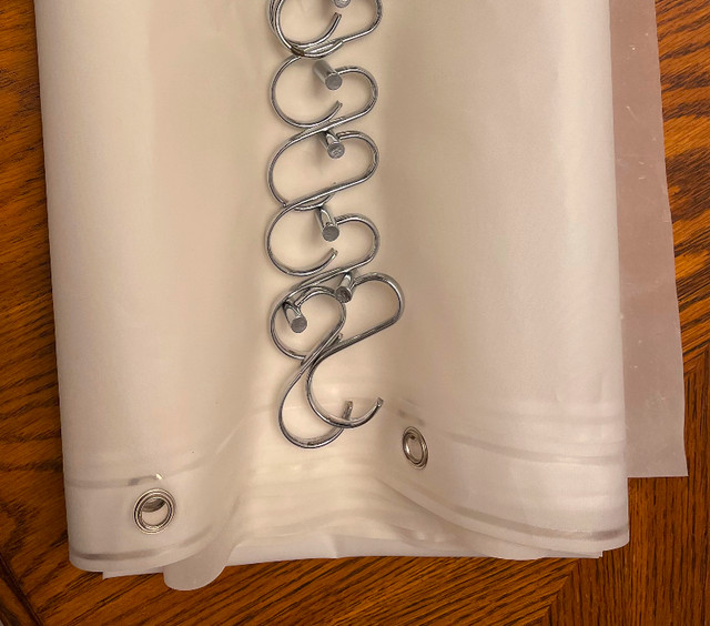Translucent White Magnetic Shower Curtain w/Silver Tone Hooks in Bathwares in Oakville / Halton Region - Image 2