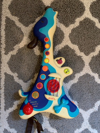 Guitar jouet toy Strum 