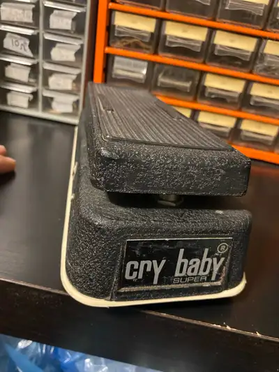 Vintage Jen Cry Baby Super Wah-Wah Fasel guitar pedal, View more