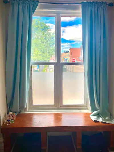 Spacious 1 bed-apartment for rent in the heart of Centretown!