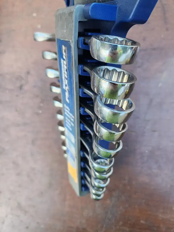 Mastercraft Maximum 11 Pc SAE Stubby Combination Wrench Set in Hand Tools in Windsor Region - Image 6