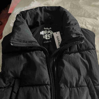 Brand new garage mini puffer vest 