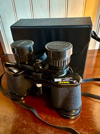 Vintage Tasco binoculars 7x-15x35fully zoom & original bag Japan