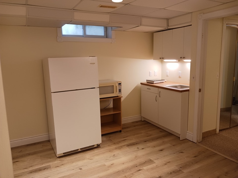 Basement for rent in Waterloo 2