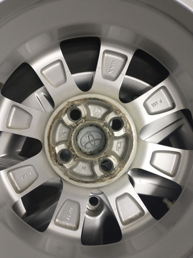 2015 Prius C Rims and Tires in Tires & Rims in Kawartha Lakes - Image 4