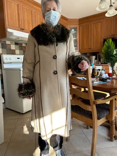 manteau de fourrure, View more