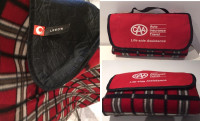 CAA Scarf Hidden Bag Reiseschal Travel Blanket