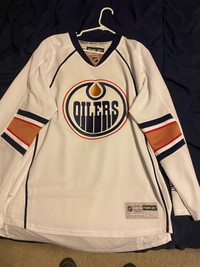 Oilers Jersey for sale 60$