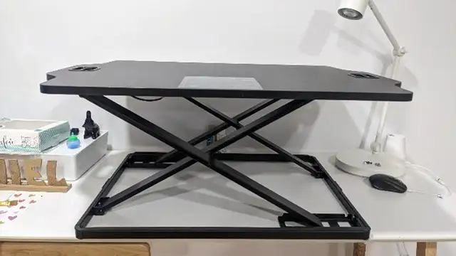 Sit Stand Tabletop/Monitor and Laptop Riser Platform in Other in Gatineau - Image 5