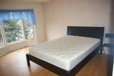 $650-980/m UNIVERSITY OF TORONTO UTSC/CENTENNIAL COLLEGE