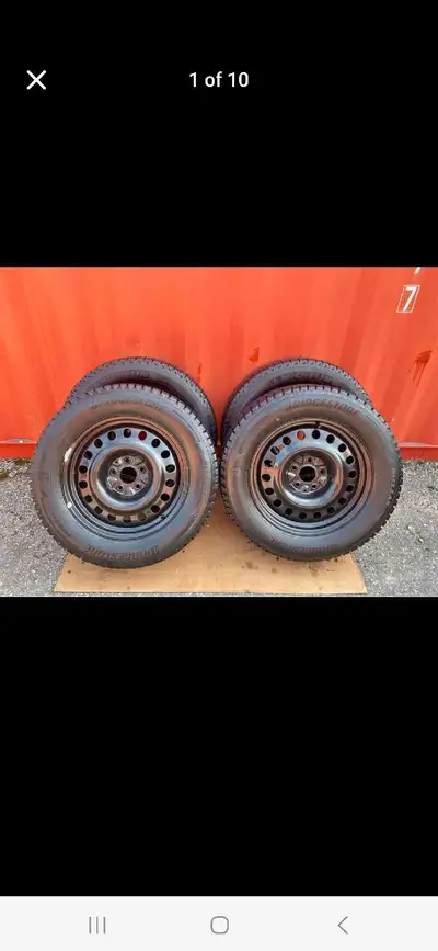 2 tires like new BRIDGESTONE 90% 2 tires MICHELIN 85% ALL 4 TIRES IN A GREAT CONDITIONS