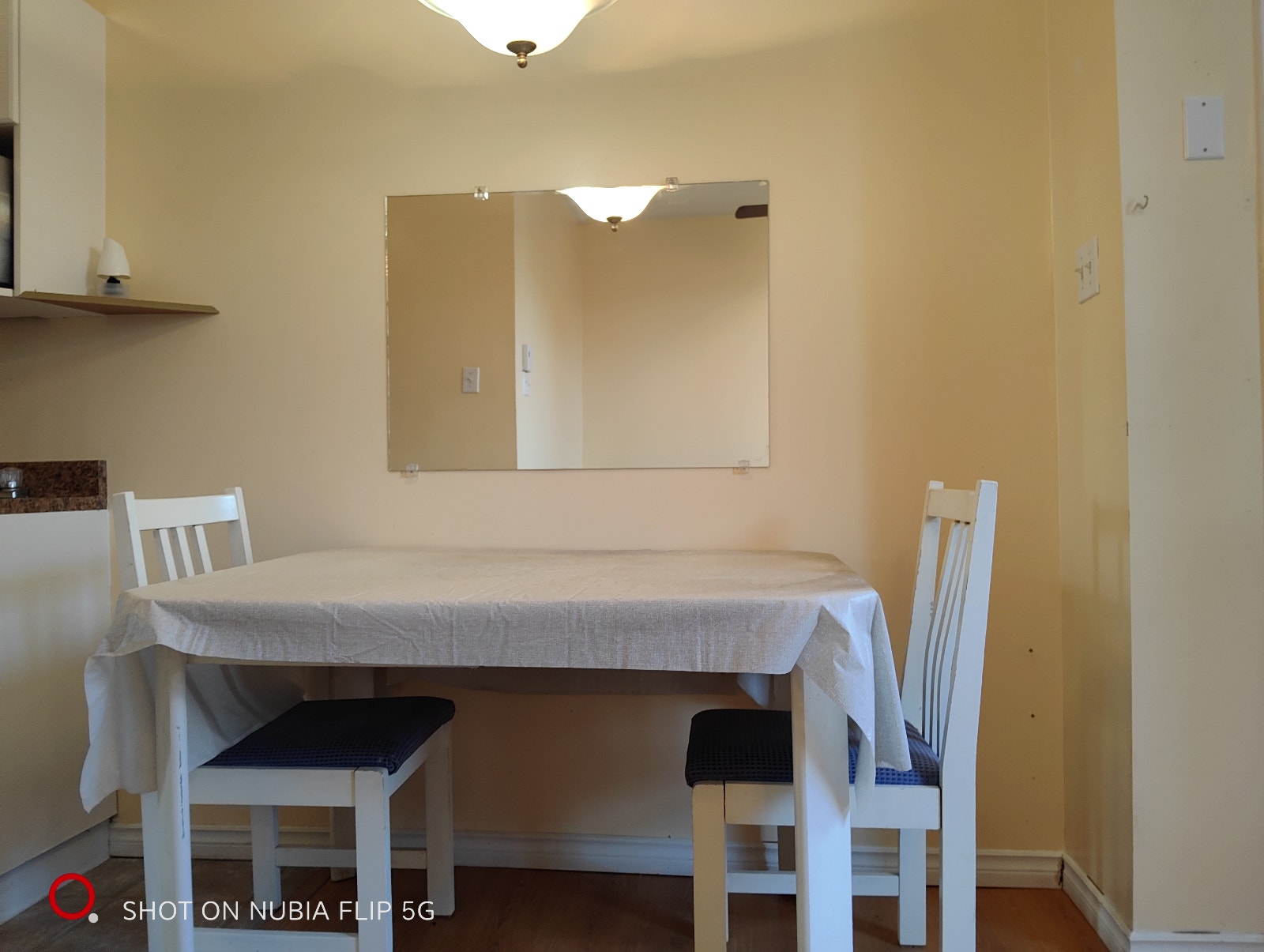 3-1/2 Subway station/ Metro Assomption/Cadillac, 1050 $/ M — photo 3