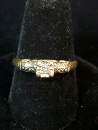 14k White And Yellow Gold Solitaire Diamond Ring Size 8.5.