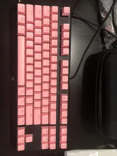 (Used) Razer Razer BlackWidow X Tournament Edition Chroma, View more