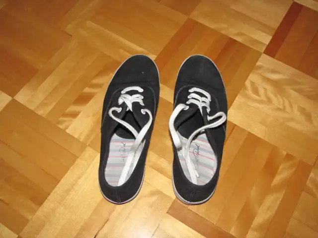 Sandales et souliers d'été in Kids & Youth in Longueuil / South Shore - Image 8