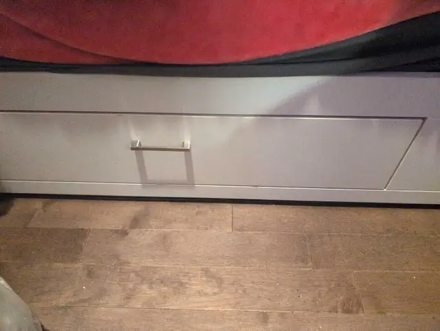 Ensemble lit (5) JC Perreault  Ideal 2901 avec matelas 39" in Dressers & Wardrobes in Laval / North Shore - Image 9