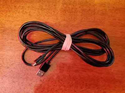 Câble USB micro pour PS4 , X-Box One,  certains Cellulaires et +, View more