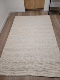 New wool rug