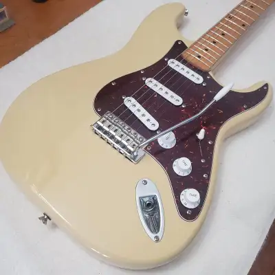 Fender Squier Pro Tone Stratocaster 1997 Vintage Blonde, View more