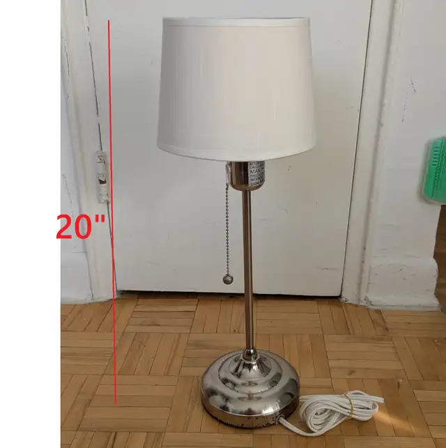Vintage Metal Desk Table Lamp with Lampshade, Lamp Shade in Indoor Lighting & Fans in City of Toronto - Image 2