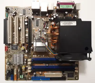 Carte mère Asus+CPU+Ventil. / Asus Motherboard+CPU+Fan, View more