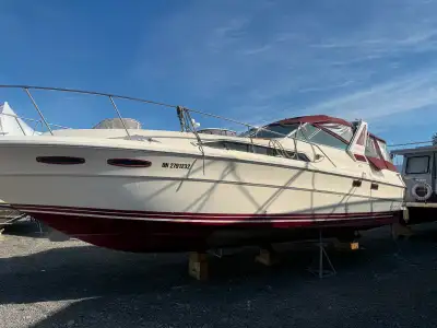 Boat runs, has a 1050 hrs on both engines. This is a boat that needs a lot of work. A project boat....