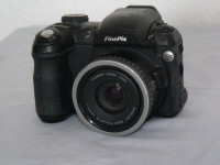 Fujifilm FinePix S Series S5000 3.1MP Digital Camera