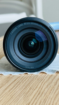 Canon RF 24-105mm lens